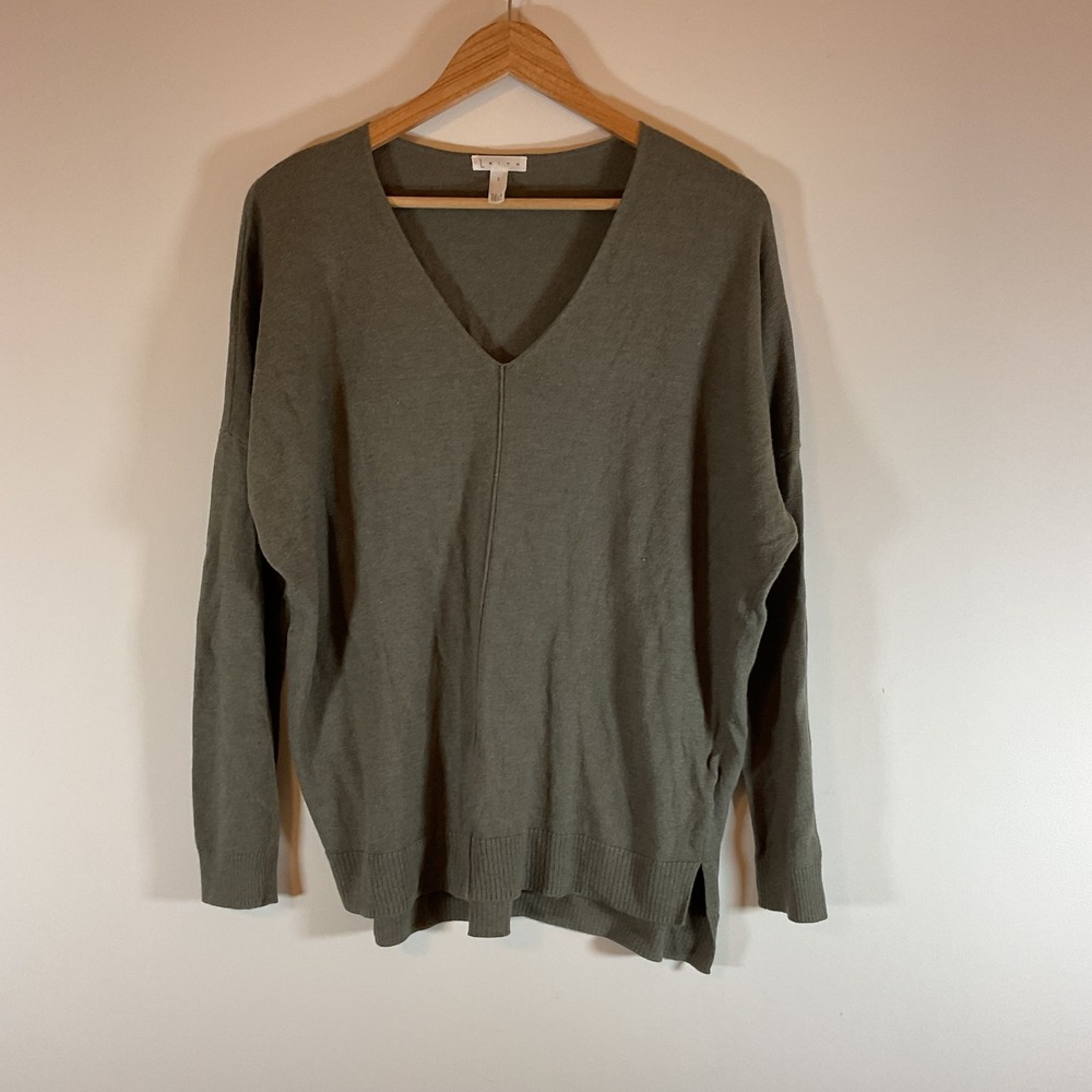 Leith Olive Green V-Neck Oversized Pullover Sweater Wool Blend Small